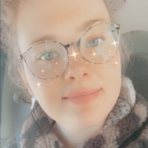 Meet your Posher, Alysa